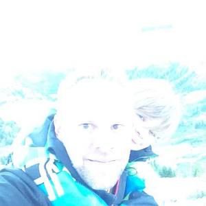 Meet your Posher, Clint